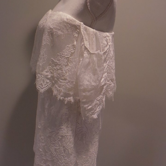 DO+BE | White Lace Off Shoulder Dress - Picture 4 of 8